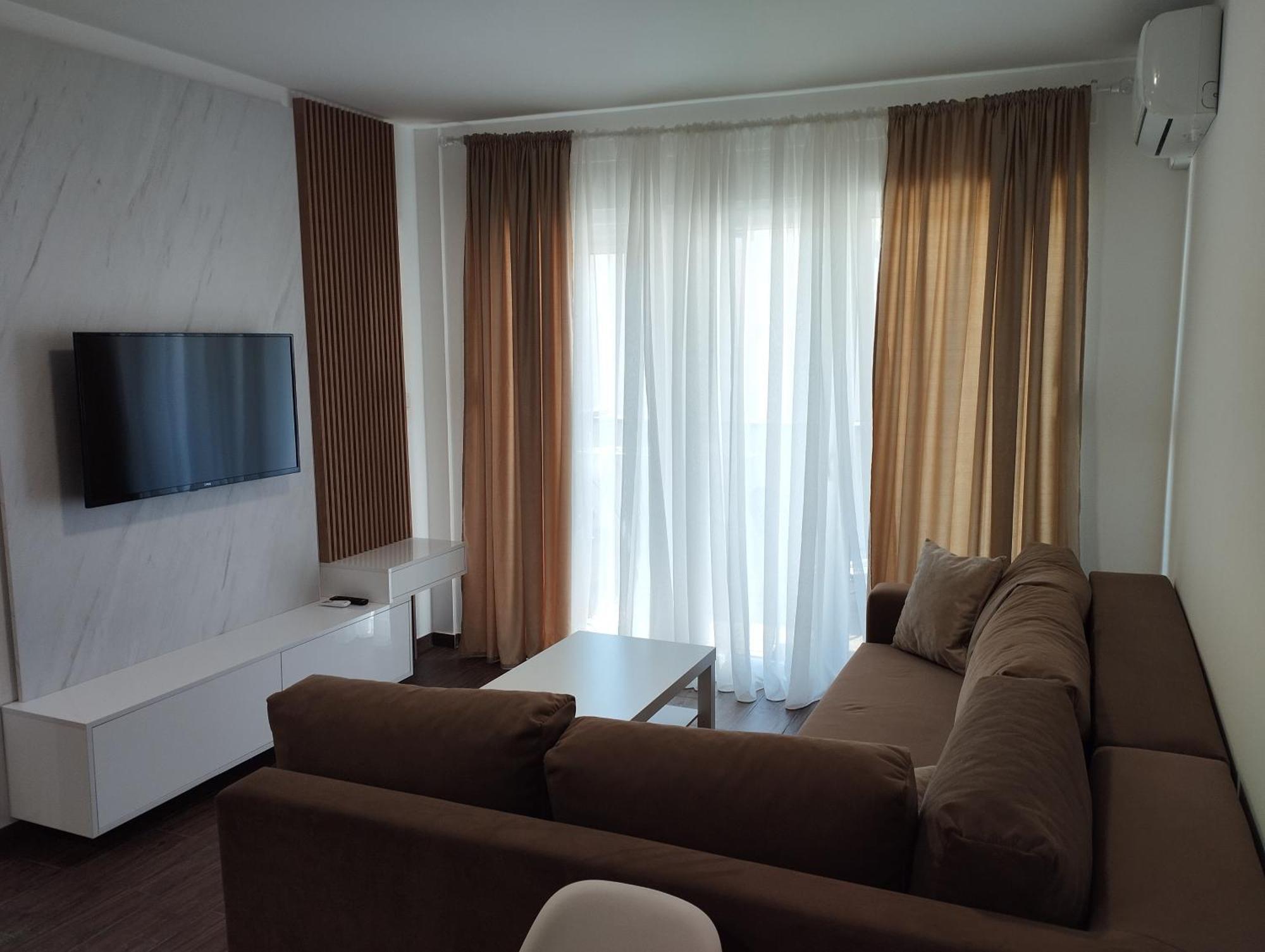 Apartment With Pool Veliko Gradište Buitenkant foto