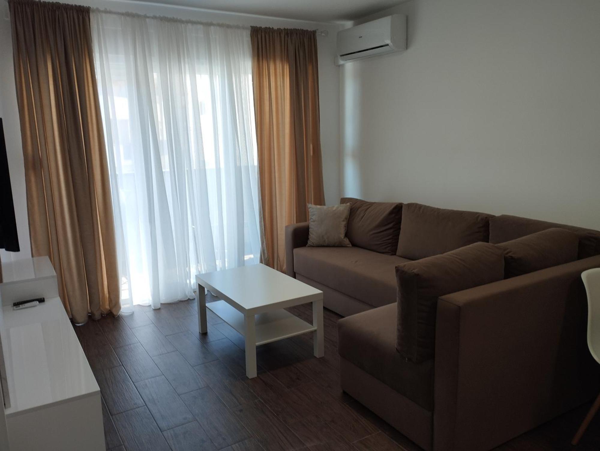 Apartment With Pool Veliko Gradište Buitenkant foto