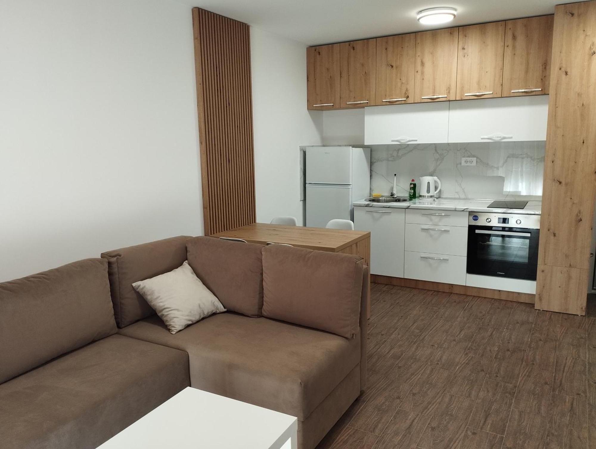 Apartment With Pool Veliko Gradište Buitenkant foto